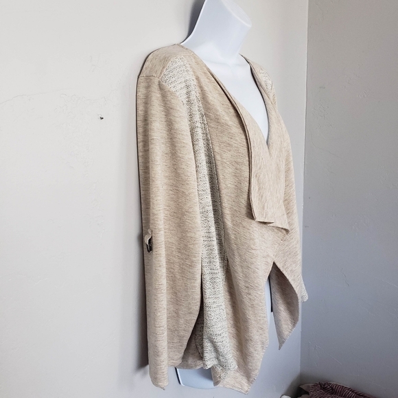 Maurices Women's 2 2X Beige Sweater Cardigan Draped Front Quarter Long Sleeve - Picture 5 of 7